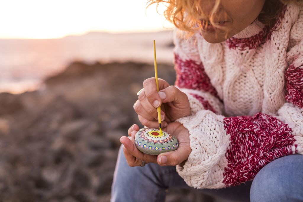 havingtime's tweet photo. It’s okay to change.
It’s okay to move on.
It’s okay to change your priority list.
It’s okay to refrain from explaining your choices.
It’s okay to do what nourishes you.

Take better care of your needs. https://t.co/mve9HN3QXv