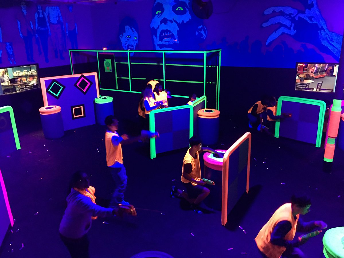 Friday Night Glow night at Dart’em Up!  Unlimited play from 7 pm to 11 pm for only $20/person.  Game On! Keep it weird Austin!