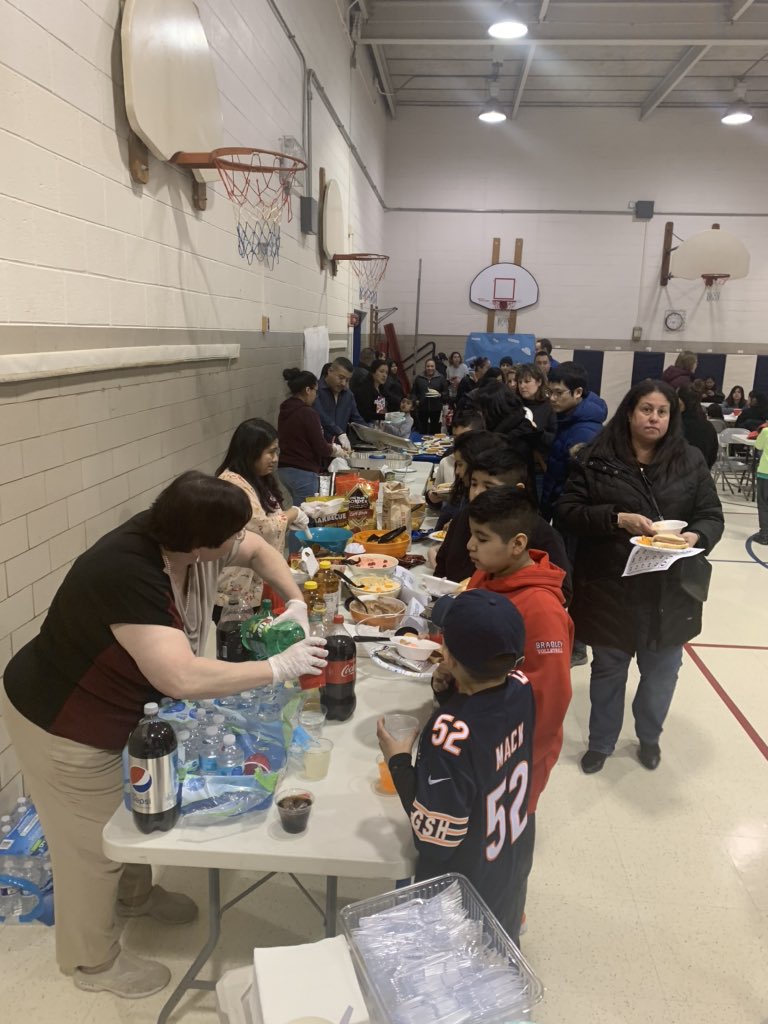 CEMillerSchool's tweet photo. Thank you to our district families for attending our 1st Annual Bingo Candy Night brought to you by BPAC! We had over 90 people in attendance. #cusd201learns #millerinspires https://t.co/MNnDOlkO4K