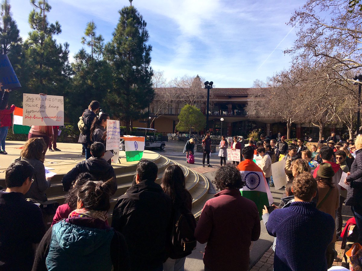 Good show of solidarity at the @Stanford University Campus in solidarity with JNU, and against police brutality on India campuses, the CAA, and the NRC. #JNUattack #CAA_NRC_Protest #standwithJNU