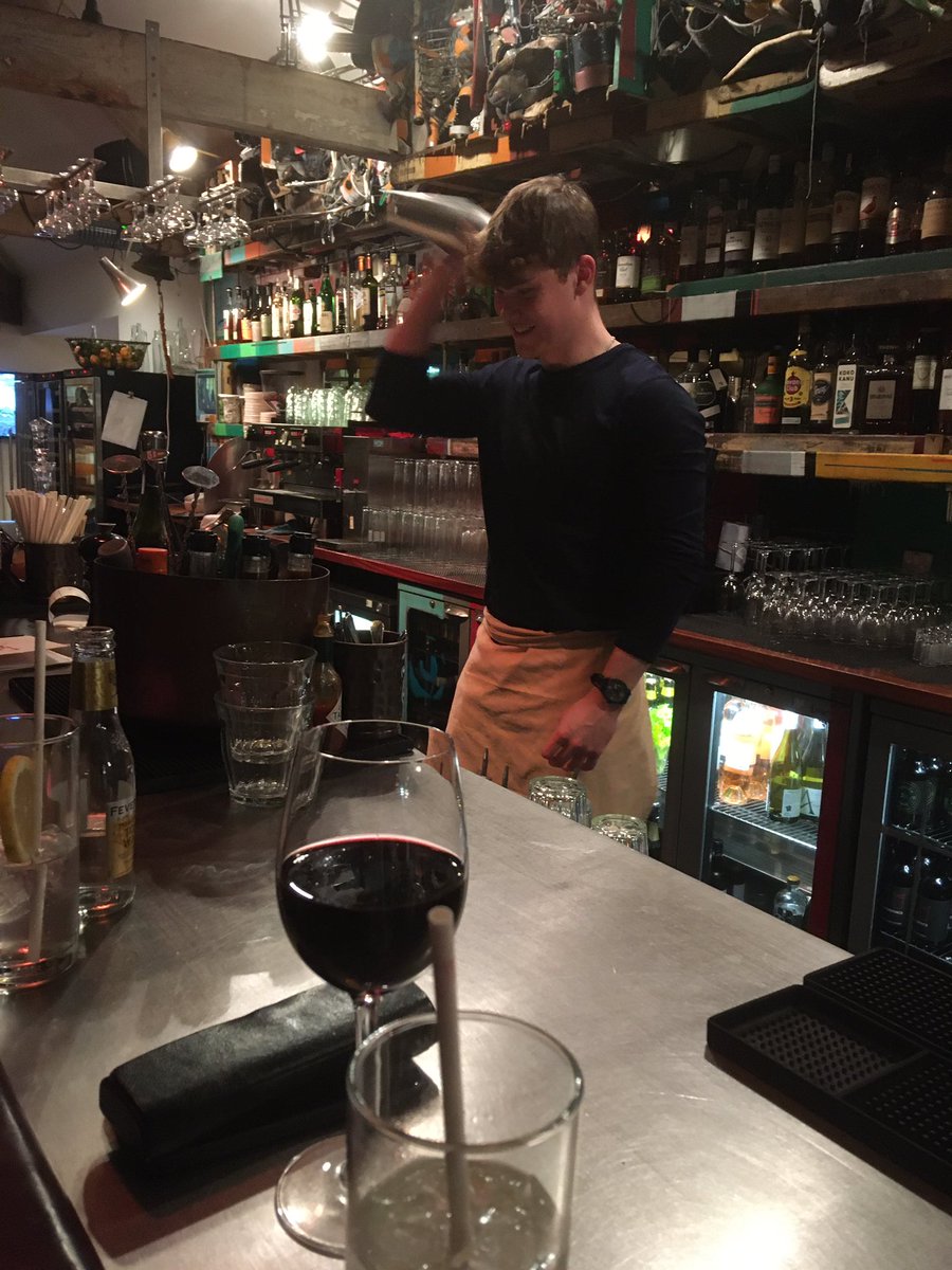 So pleased to see  one of our old hospitality student working hard and showing off his cocktail making skills tonight #soproud <a href="/KingsBruton/">King's Bruton</a> <a href="/KSBLyonHouse/">Lyon House</a> @therothbar