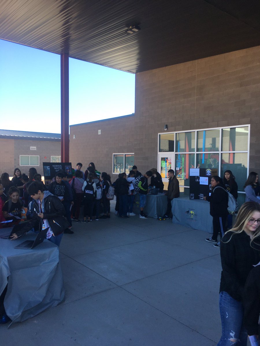 CGUHSD_82's tweet photo. Casa Grande Union and Vista Grande CTE Students  from all of our CTE programs visited  CGMS 8th Grade classes today to help our future students learn about CTE. #CGUHSDPRIDE https://t.co/gJAXcL4T4O