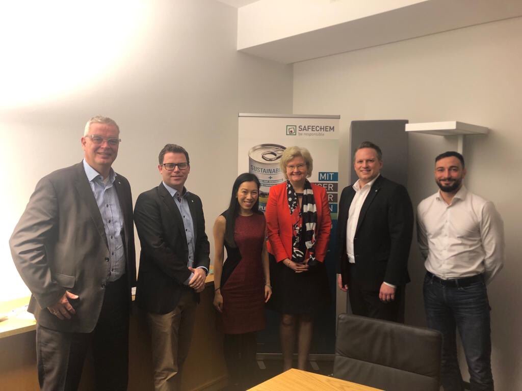 doro2005's tweet photo. A great day with the team of  ⁦@FeccEurope⁩’s member company #Safechem in #Duesseldorf with good discussions on #chemical #distribution, effective #trade #association work, etc. 👍🤗 Many thanks, ⁦@SaeckerSteffen⁩, ⁦@CHVicier⁩ and colleagues! https://t.co/GaAXxnlSu5