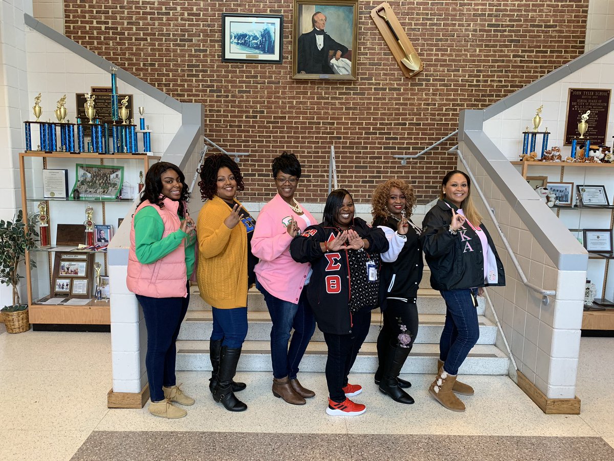 hmeducate's tweet image. It was a great Founder’s Week and I wrapped it up with some more #akaeducators &amp;amp; D9 sisters. Thank you all for celebrating with me (even with my cold 🤧).