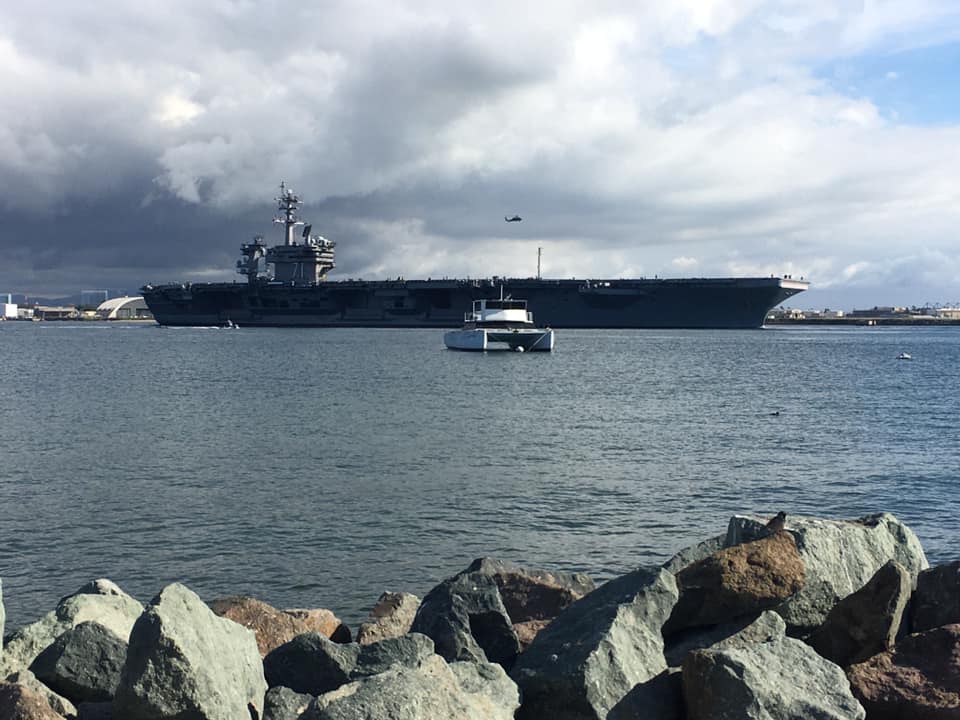 RinaNakanoTV's tweet photo. 6,000 sailors on the #TRCSG leave @CoronadoNavy. Families and strangers wave good bye and good luck for their 7 month deployment to the Indo-Pacific.
@10news https://t.co/gXDEQhVYAj