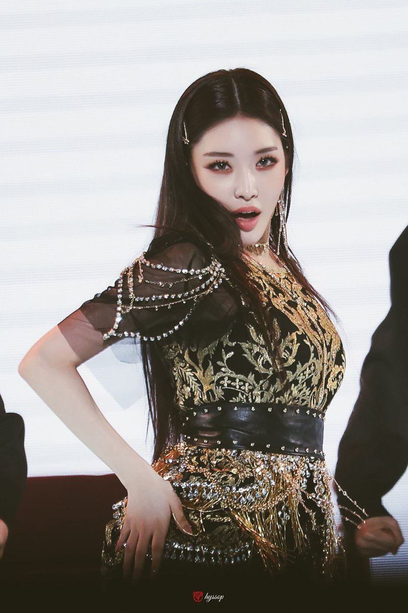 kchunghapics's tweet photo. 200108 ♡ Hyssop_camera https://t.co/sfkyu2ykeP