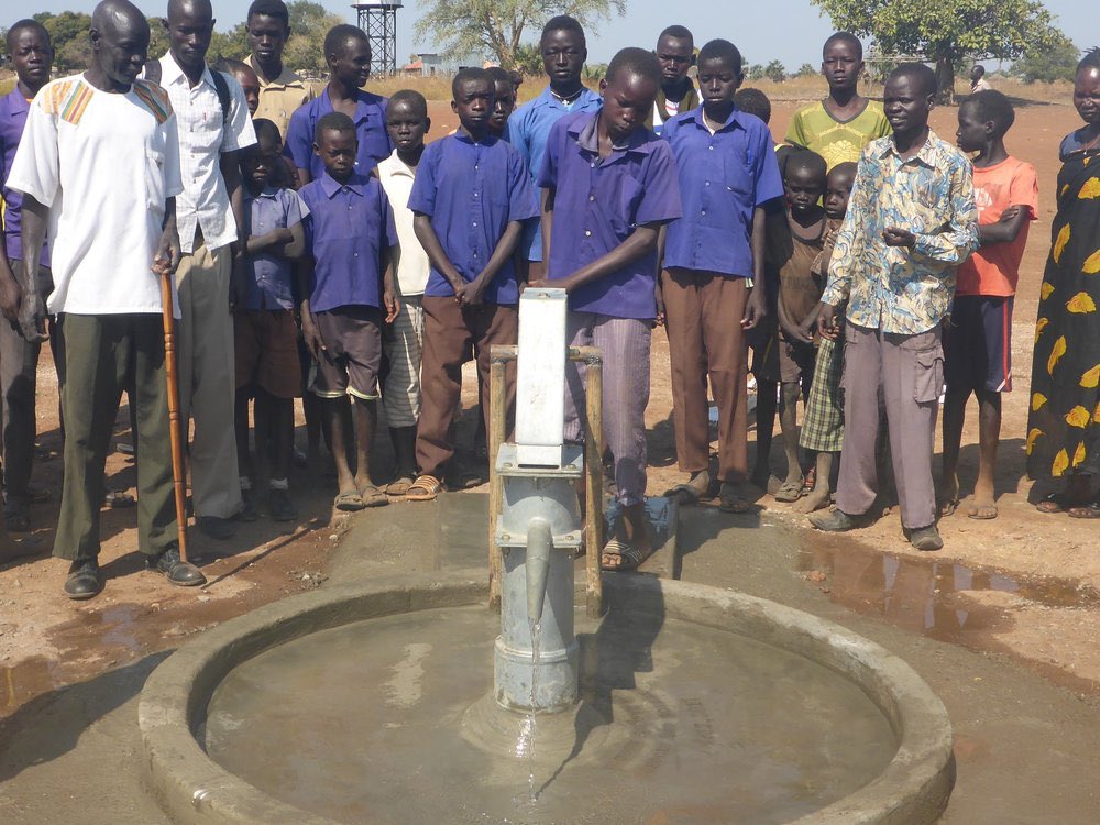 MHSInteract6's tweet photo. Our international project focus this semester will be H20 for Life.  We will do a series of fundraisers this semester to raise money for this incredible organization. https://t.co/zCJ9GwzpVx