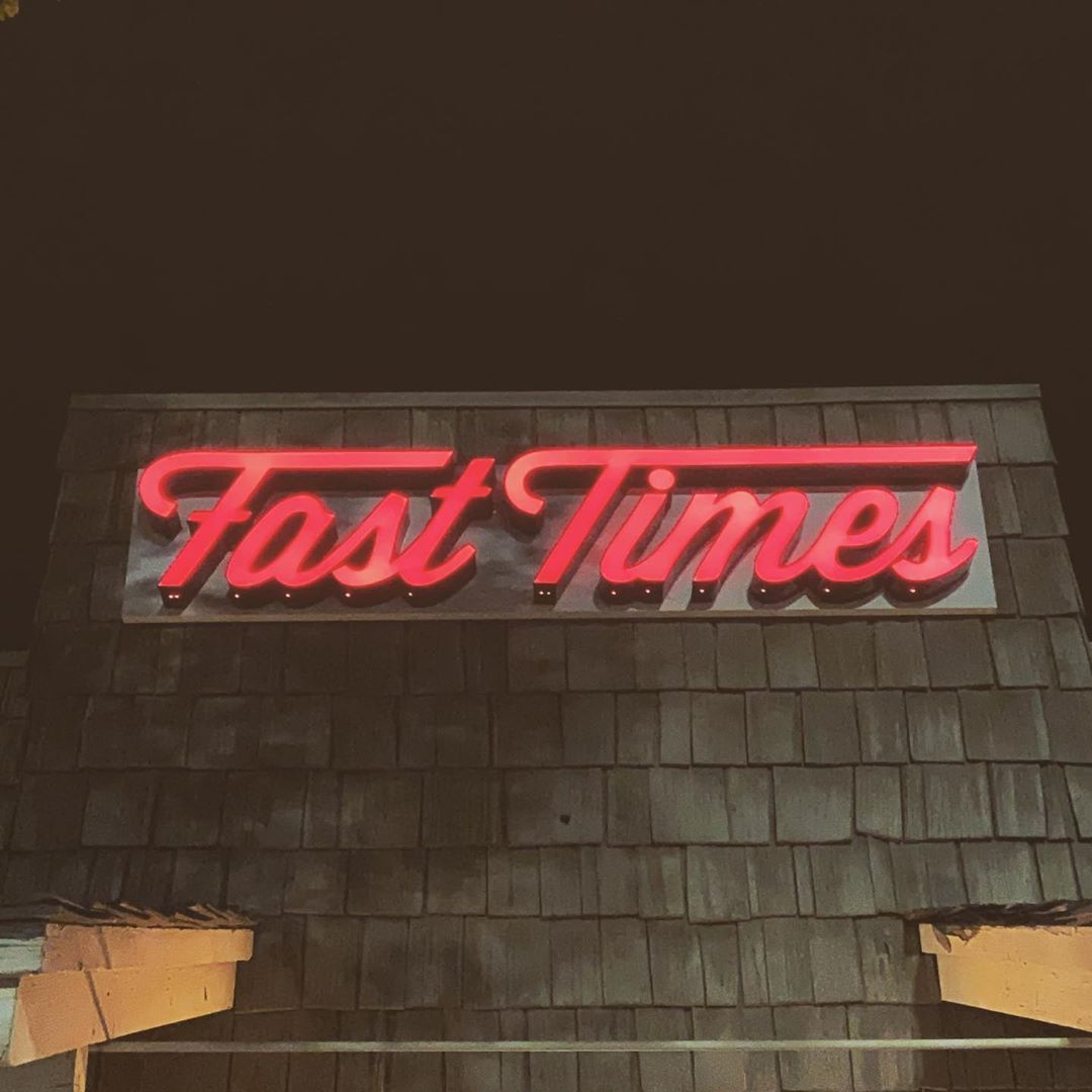 fasttimessd's tweet image. A beautiful sight to see. 😉 

#youstaythirstysd #exploresandiego #discoversandiego