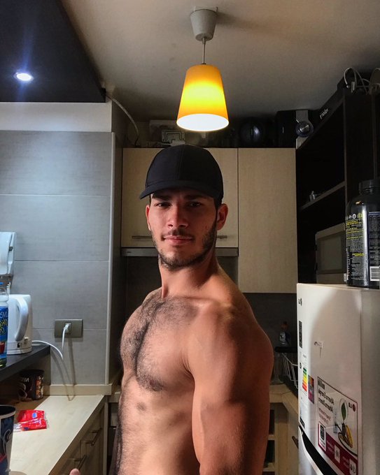 Watch Joseph De Sousa 🐺's leaked NSFW photo on TwXstars