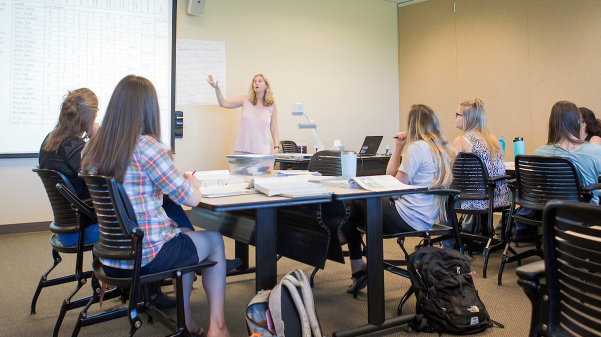 UNC_Colorado's tweet image. UNC online graduate education programs ranked by 
@USNews. UNC tied for the following in best online masters:
🔸35th in Education Programs
🔹10th in Education Programs for Veterans
🔸16th in Special Education Programs
unco.edu/news/newsroom/…
@UNCoExC #UNCBears