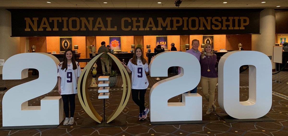 DavidEFunes's tweet photo. This @LSUfootball National Championship was extra special &amp; different from the others for a couple of reasons. 1) #LSU had @Joe_Burrow10 &amp; a dominating offense  2) We were able to enjoy it as a family and watch it with extended family &amp; good friends. 

Truly blessed. #GeauxTigers https://t.co/SID9V4nyvl