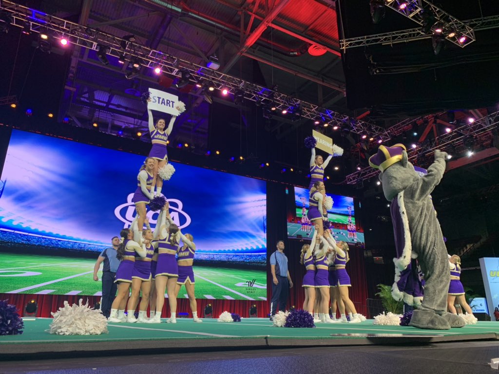 UCAupdates's tweet photo. We are ALL on our feet in Arena South for Open ALL Girl Game Day Finals! #UCAnationals 💁‍♀️💙💛 https://t.co/dP0QQlWGcf
