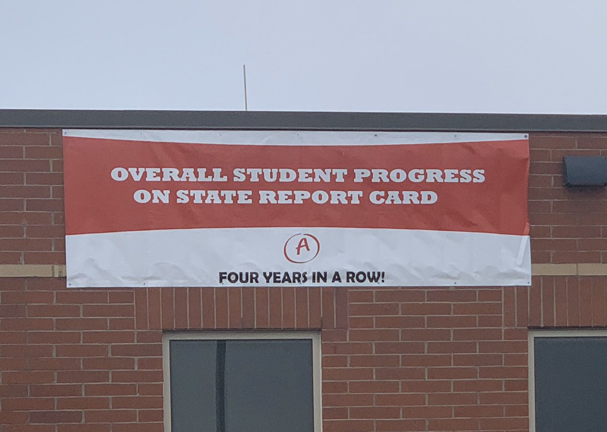 jordanrmichael's tweet photo. Big thanks to our maintenance staff for hanging our new banner out front! So proud of our EMS students and staff! BACK to BACK to BACK to BACK (4 YEARS IN A ROW) with an Overall “A” on the State Report Card Progress component. GO WARRIORS!  #emsmagic #EBshare #HOMEoftheWARRIORS https://t.co/zZFWd47aw2