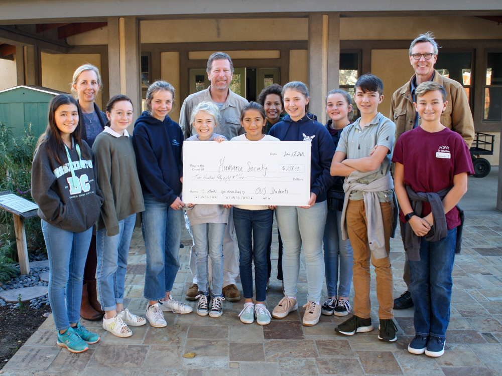 humanesocietyvc's tweet photo. Thank you to the students of Ojai Valley School's lower campus for their generous donation of $258.01! After hearing about our recent cat burglary, these students rallied to help by putting on a bake sale and donating the proceeds to the HSVC. @OVN #ovslowercampus #hsvc #donation https://t.co/QvhdIlxADv
