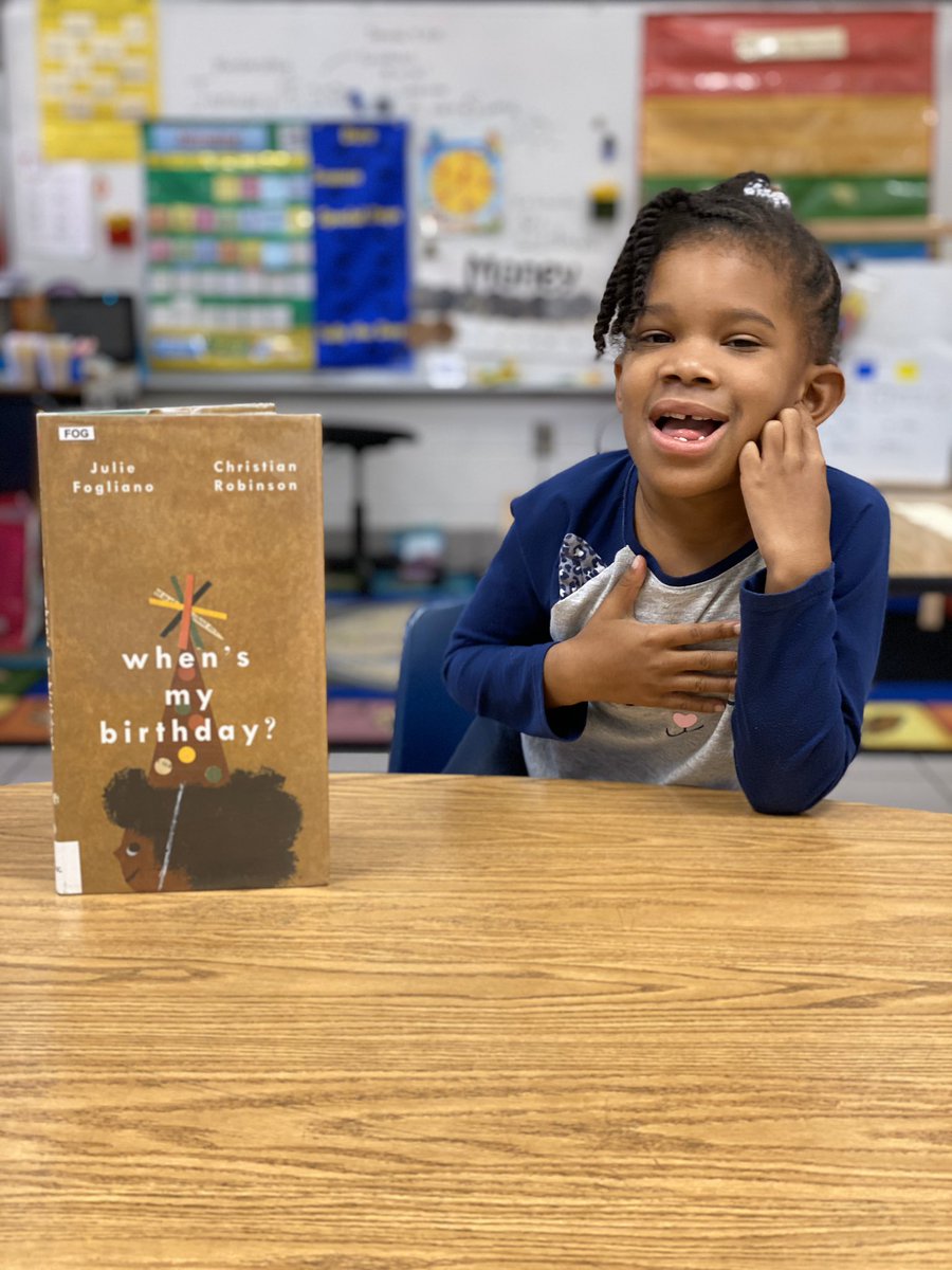 MissSunnyECSE's tweet photo. We read our first Virginia Readerβs Choice book today! @VSRAToday #WeUseSign #WhensMyBirthday #Language β€οΈπ° #secondgrade https://t.co/MOCSFR53Ko