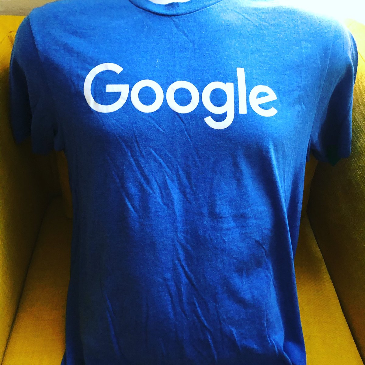 SVVintage's tweet photo. Just a plain blue #google t-shirt. @google Happy #friday #tech #swag https://t.co/qllltlgDlt