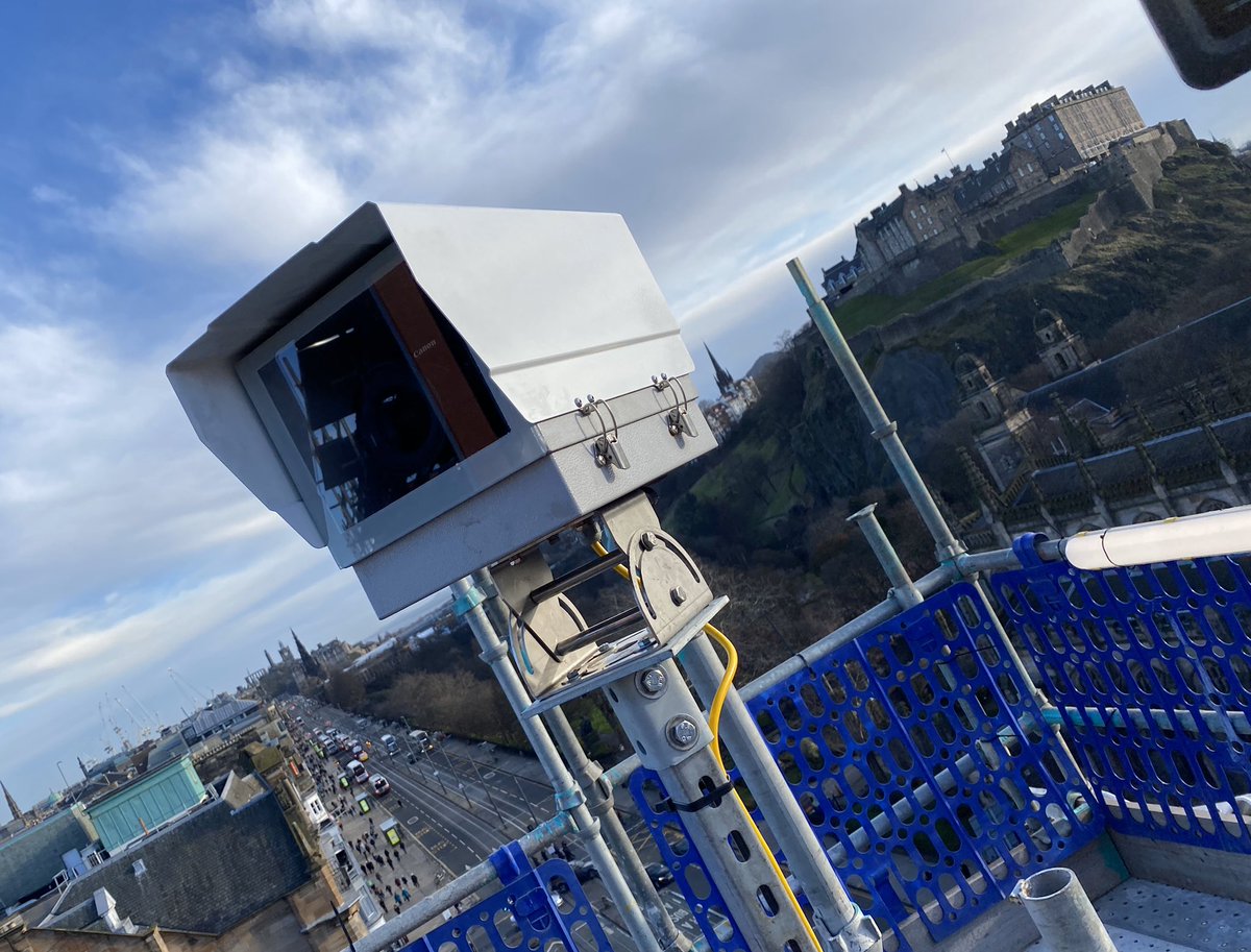 Latest #timelapse camera install with that world famous icon in the background #EdinburghCastle #Construction #Scotland #SiteMonitoring