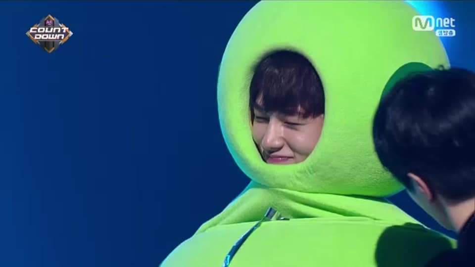 woomgsyeol's tweet photo. #TellMe2ndWin anniversary means myungterpillar 2nd birthday! https://t.co/8ykxouzpDD