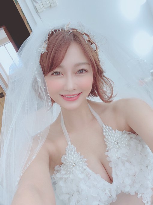 ちょっとだけおっぱいの大きいお嫁さん見てリラックスして、頑張るんだよ❤️ #センター試験　#国民の人妻　#ライバーDJ https://t.co/2fsZ4lrs8i<a href="/tag/%E3%82%BB%E3%83%B3%E3%82%BF%E3%83%BC%E8%A9%A6%E9%A8%93"class="tags">#センター試験</a><a href="/tag/%E5%9B%BD%E6%B0%91%E3%81%AE%E4%BA%BA%E5%A6%BB"class="tags">#国民の人妻</a><a href="/tag/%E3%83%A9%E3%82%A4%E3%83%90%E3%83%BCdj"class="tags">#ライバーDJ</a>