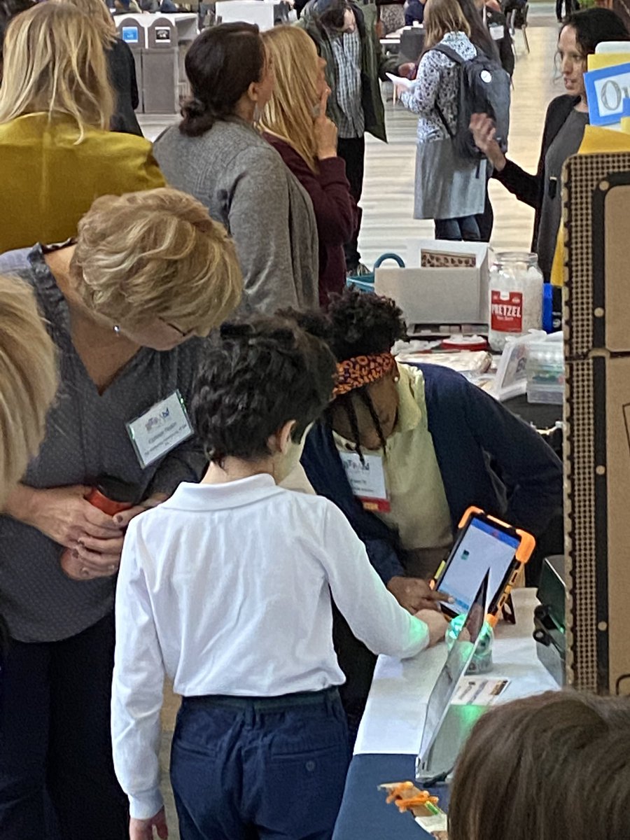 jkokladas's tweet image. Today was definitely one of the best days of my career! #SSAjuniorschool 3rd graders engaged adults &amp;amp; students in high level conversations and challenges from their STEM journey. They were definitely 💫at the #STEAMshowcase. 🙌#STEMpilot @shady_side #habitsofmind @transformED_aiu