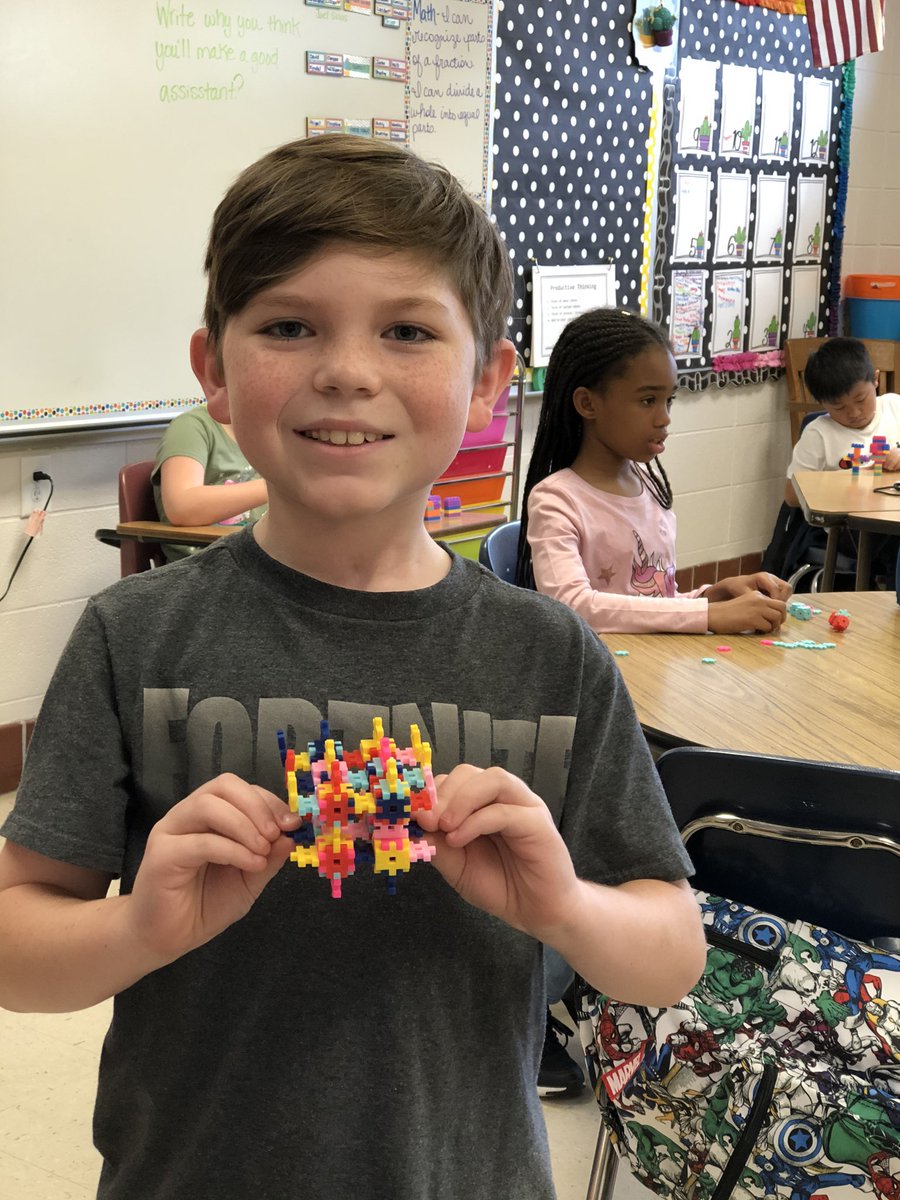 MrsAprilPowell's tweet photo. We had a great Math Day today! They all showed ways to make 100, then built something with 100 pieces. They were proud of their creations. #3rdgraderocks @Ngdavisbobcats https://t.co/OYpcvUAh9Y