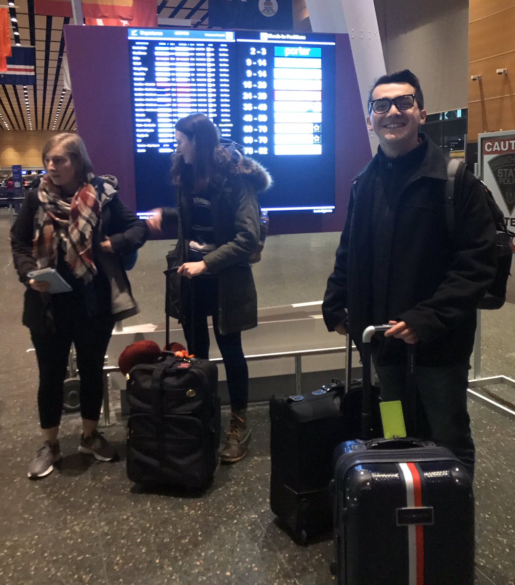 awpwtla's tweet photo. And @DeanCollege theatre 🎭 peeps are off #LondonBound to #RegentUniversity #studyabroad spring 2020!! Be safe &amp; have a fabulous experience!!! ♥️👍🎊 https://t.co/GQcJ4kEV19