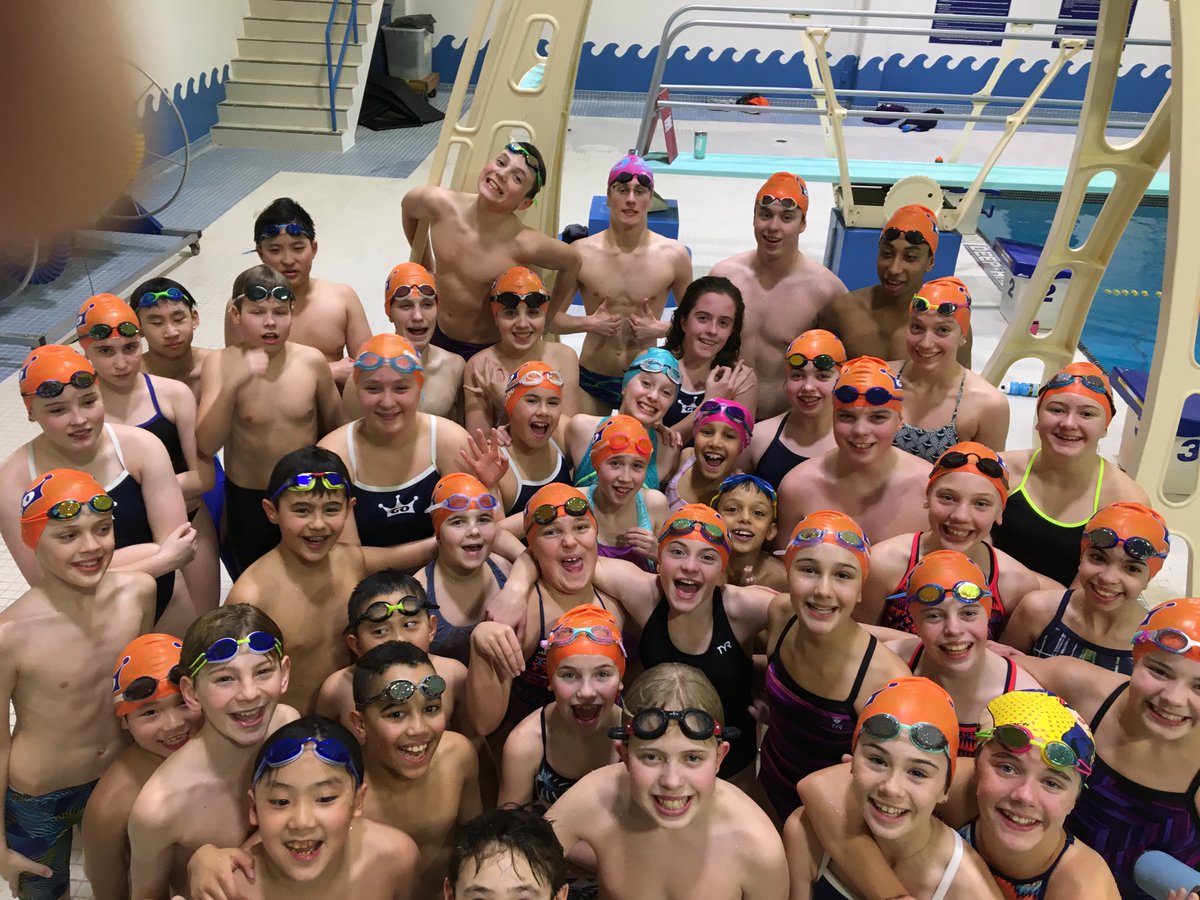 gokingfish's tweet photo. Cheers to GO Perform who came out to help our 12&amp;Under swimmers learn the tricks to great relay takeovers!👊🏻 https://t.co/2mYBpfzlHW