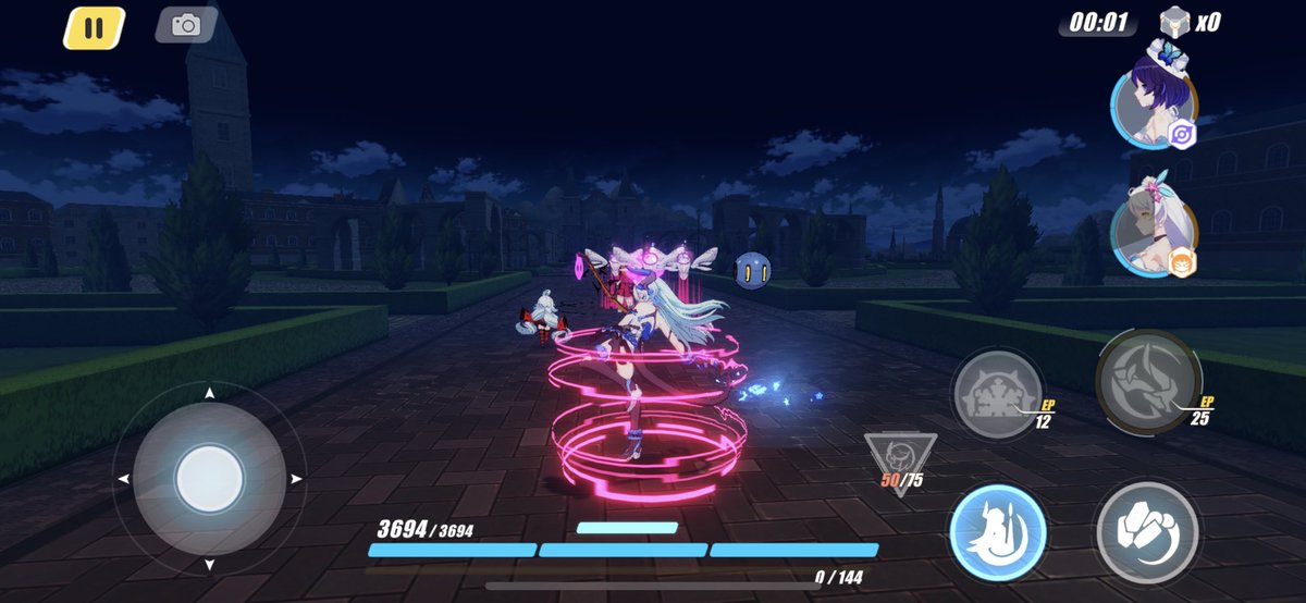 ちしき 崩壊3rd On Twitter 崩壊3rdやってる方でvgameプレイしようか検討してる方に少しでも参考になれば 右下が攻撃ボタンは同じ ただ 他の攻撃ボタンが離れてるので操作し難い 全てが小さいのでみにくい 敵キャラの位置が表示されないので 周りを見ないと