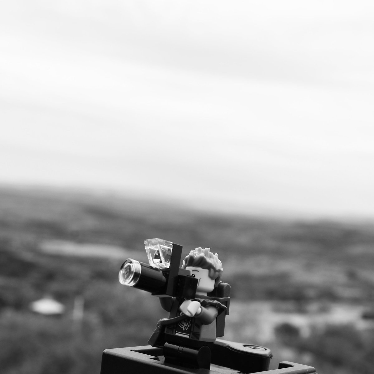 MetodologiaLSP's tweet photo. #Desconecta y #libera tu #mente, sal a la calle, disfruta la belleza del #mundo #real.
Conecta contigo mismo.
#MetodologiaLSP #Lego #LegoSeriousPlay #MetodologiaLegoSeriousPlay #MiguelYaz #Fotografia #LegoActividad https://t.co/tS9fLIn6C6