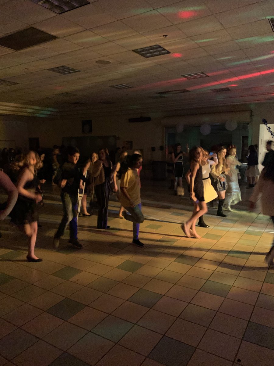 Tyl 8th Grade Snow Ball tonight!
Everyone is having a great time!
Thank you to the 8th grade Tyl Ambassadors.