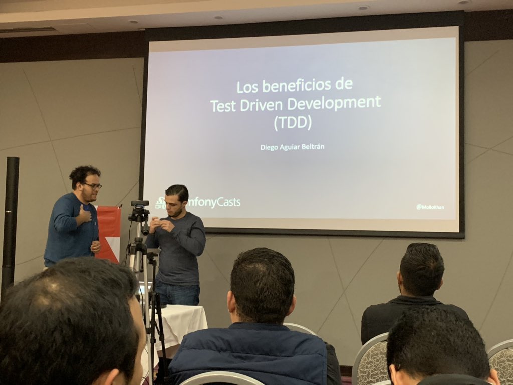 Ritalin_P's tweet image. Llegando a #phpqro2020 🤓🙌