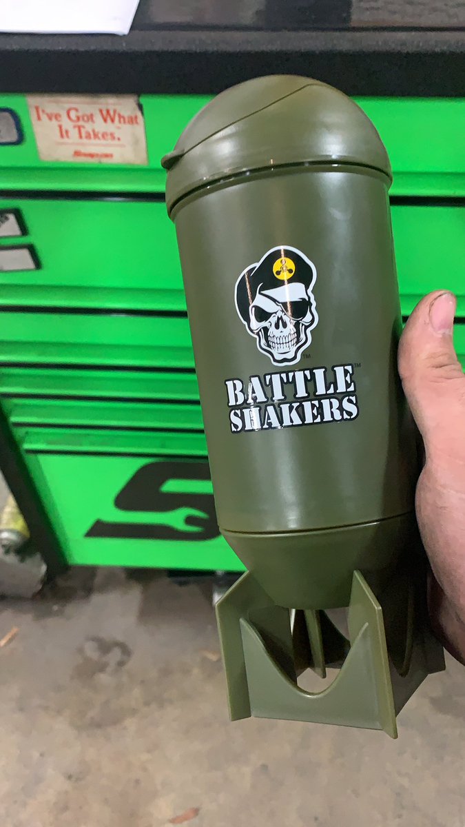 PITTEROFTHEPAT's tweet photo. @BattleShakers this is the best and coolest shaker I’ve ever owned. You guys killed it. It’s strong and not flimsy at all #supertuffstuff. Thank you dudes. https://t.co/PJdePOcDfE