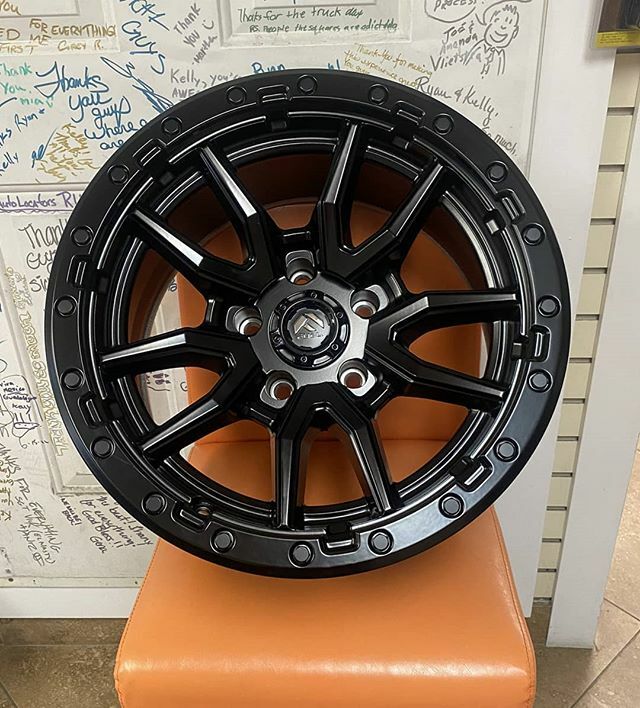 AutoLocatorsCA's tweet photo. Whats everyone's opinion on this Fuel wheel? .
.
.
.
.
.
.
.
#fuelwheels #jeepwrangler #wrangler #4x4 #offroad #overland #Theautolocators https://t.co/Csgifyduh7 https://t.co/TXQsWzPXPe