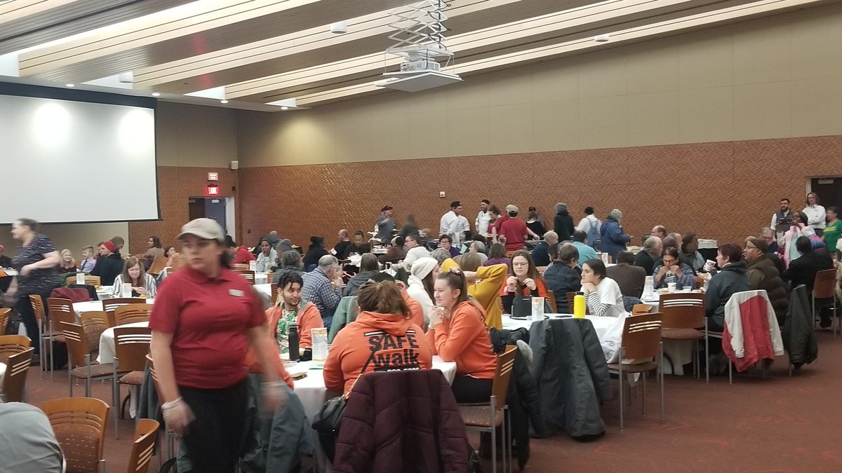 DaneVarese's tweet photo. Always a special gathering at the annual MLK Free Community Dinner. Thank you to @MLKCoalition for your leadership and for helping bring people together. #MLKDay https://t.co/5qV5iaI6Oc