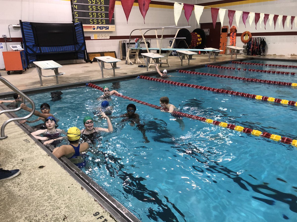 FISH_aquatics's tweet photo. We love fun Friday for Fish Friday! 
#GoFish #OneTeam #SharksandMinnows #WaterPolo #TrashketBall #FunFriday https://t.co/n1FVyBbELW