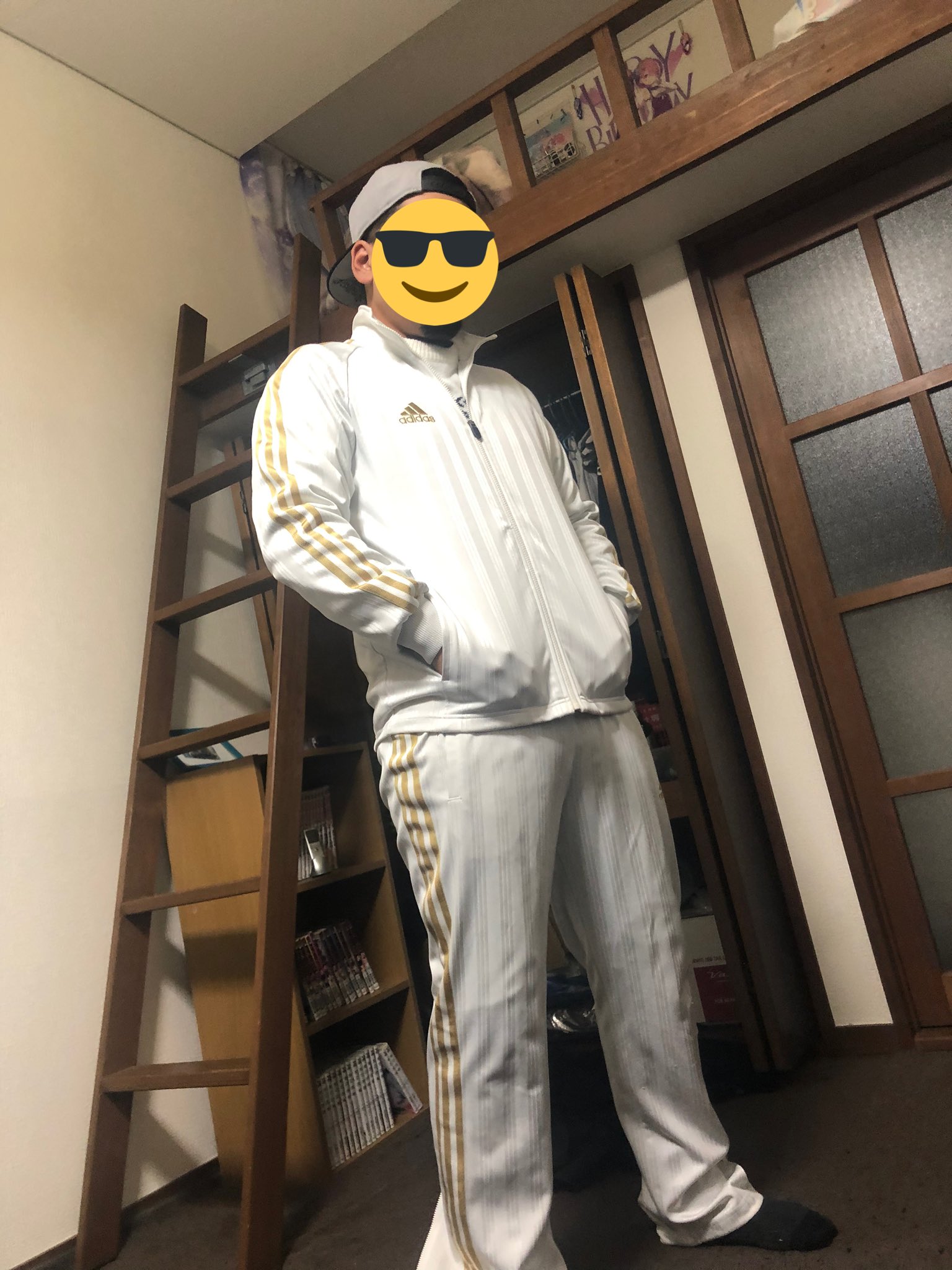休 Twitter પર なんちゃって輩ですお納めください 輩はadidasジャージ着がち 時代遅れ 休 Twitter પર なんちゃって輩ですお納めください 輩はadidasジャージ着がち 時代遅れ