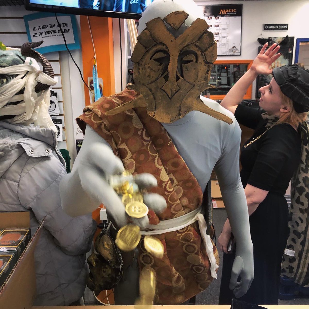HoustofCards's tweet photo. Klothys is our scorekeeper, Ashiok is our Customer Service, Gray Merchant is our Clerk, and Gallia is our master of Ceremonies #therosbeyonddeath #dmcomics https://t.co/RHM1mQ5Osh