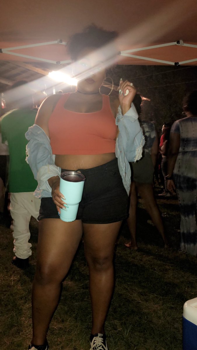 MsAnyastood's tweet photo. @Wavysowavvy Ayyyyyeeee #prettyplus https://t.co/LTNHWBpt5c