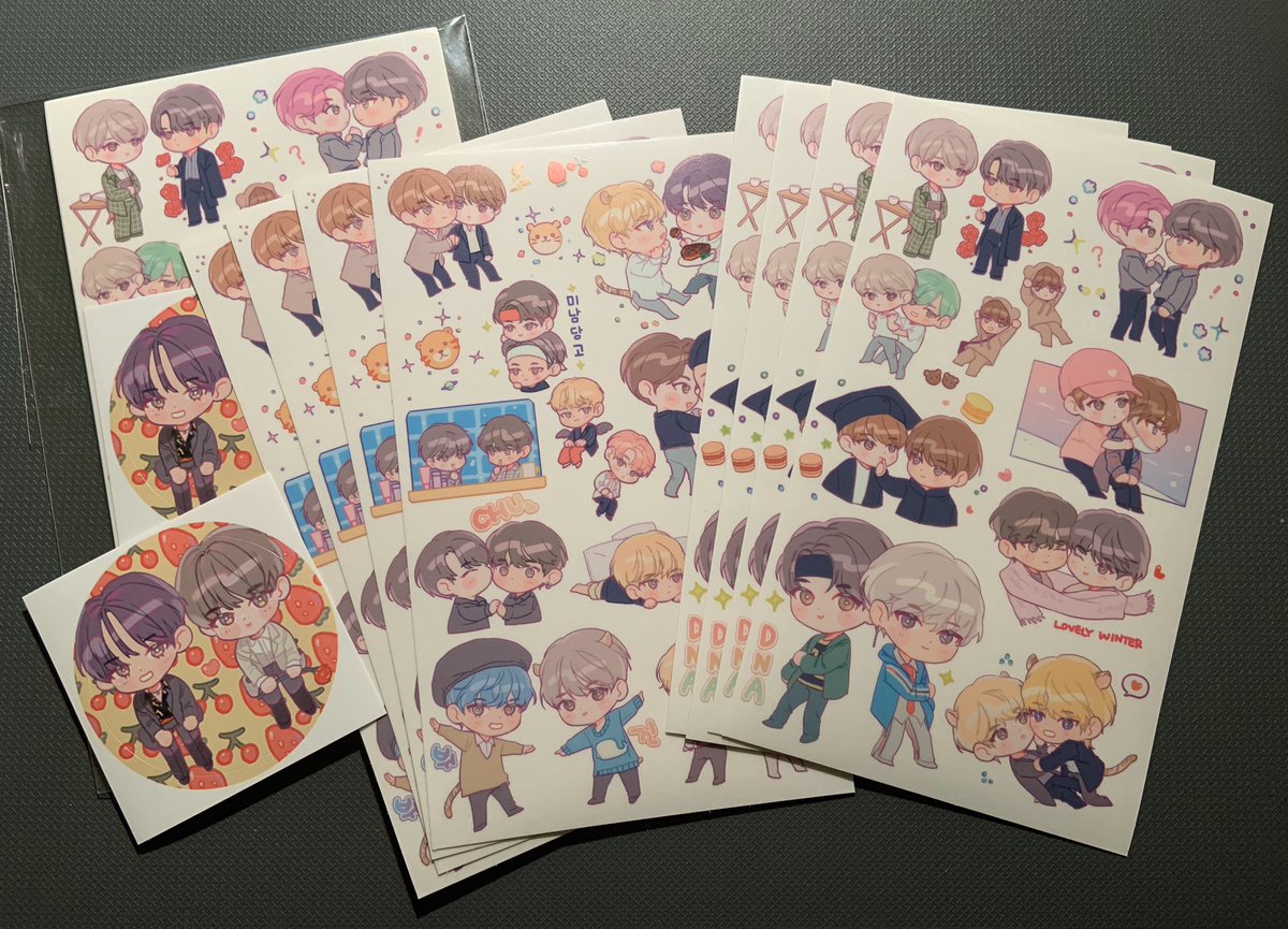 Thanks @berry_x_cherry for these adorable TaeJin sticker sets!