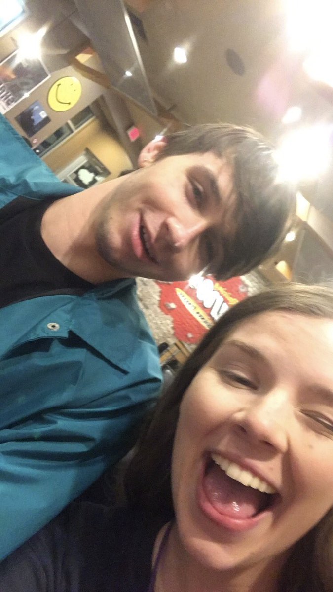 MeredithHannah1 tweet picture