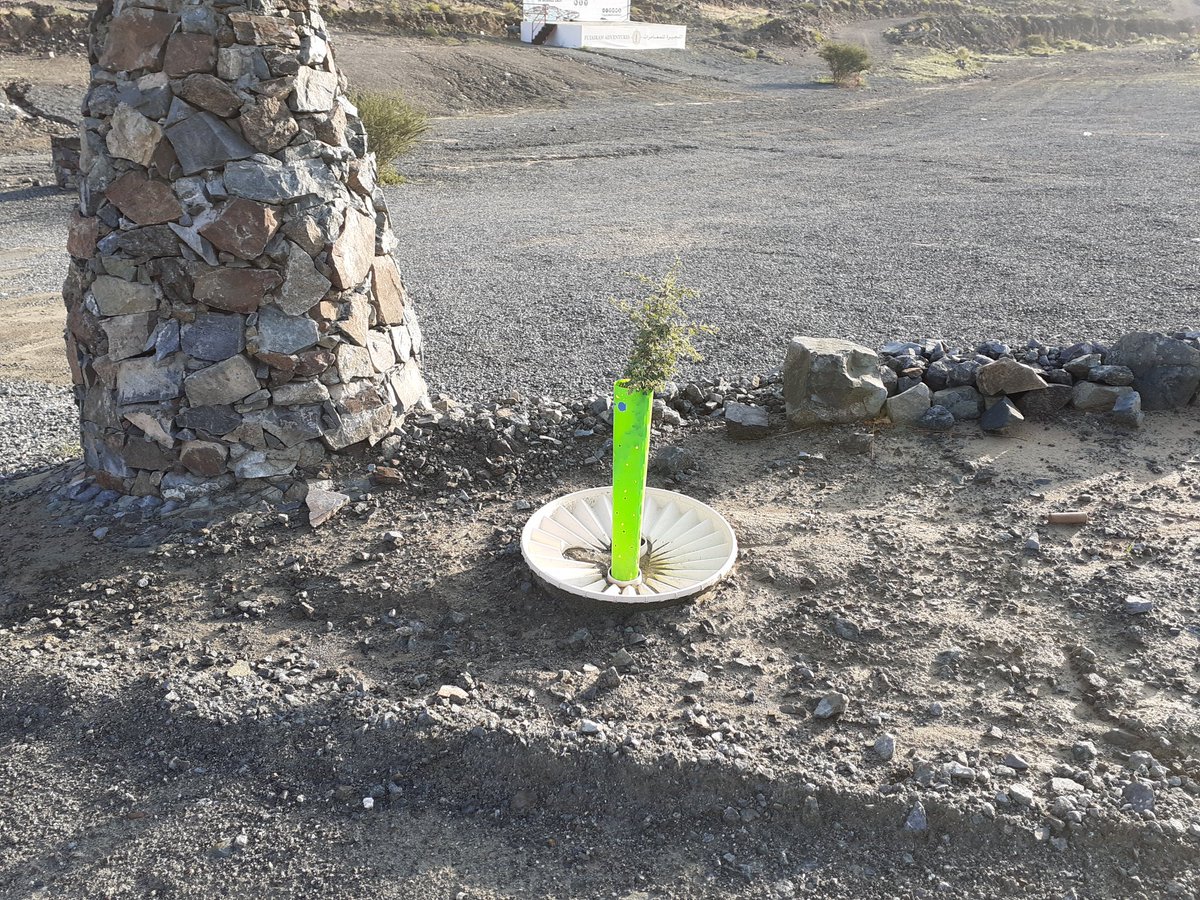 GroasisU's tweet image. Fujairah. Waterboxx ready for removal