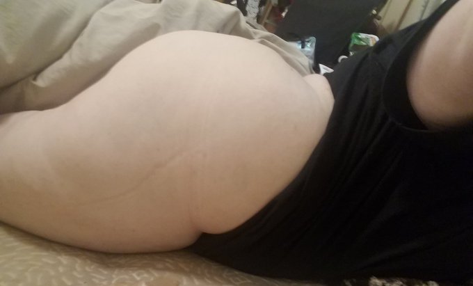 Booty booty booty *insert treasure chest emoji* https://t.co/luByUSpMBC