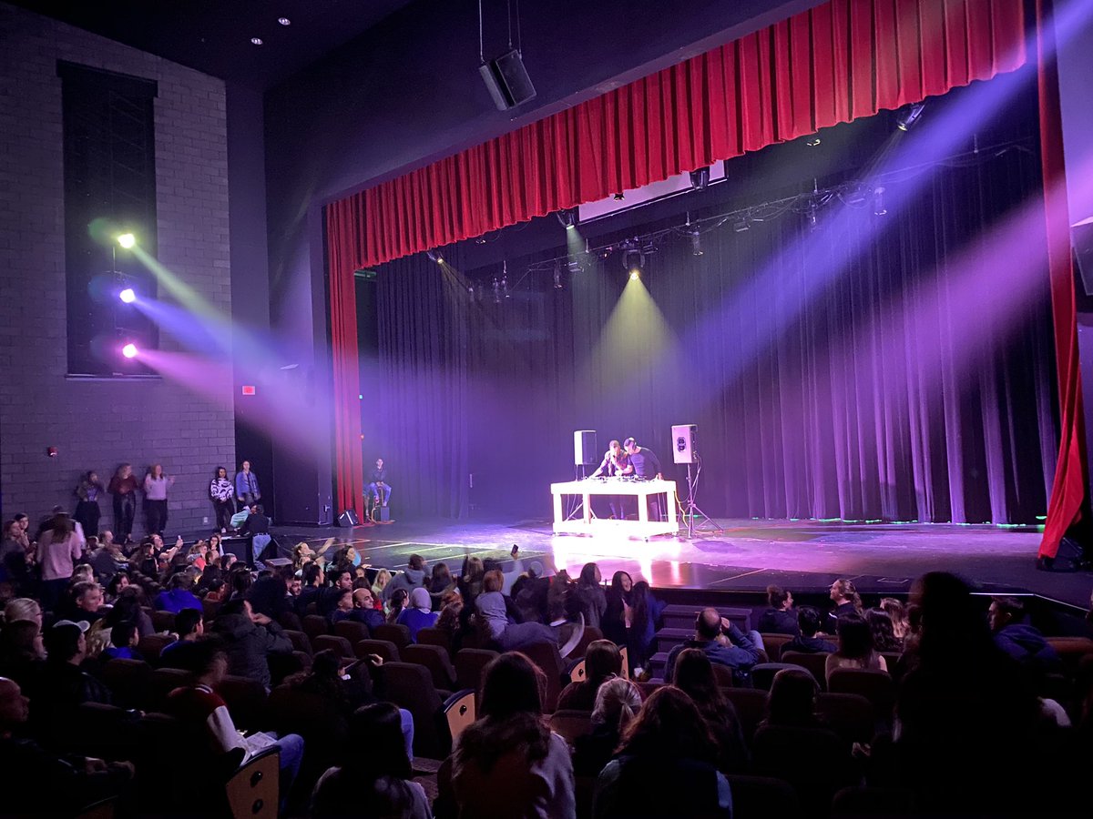 SandburgHS's tweet photo. This year’s headliner @jamesmaslow!!! #SGT2020 #EliteDaily https://t.co/1ynCU8S6PX