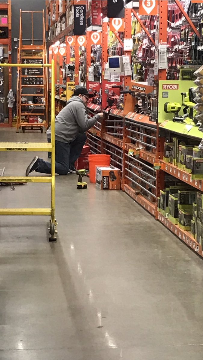 Shout out to this guy working his butt off the last few days to make sure our D25 tool corral is safe and secure, with help from a few D25 associates Ken and Joe, also tool tech Tim 🤗❤️😊 love the 4134 team work!!!