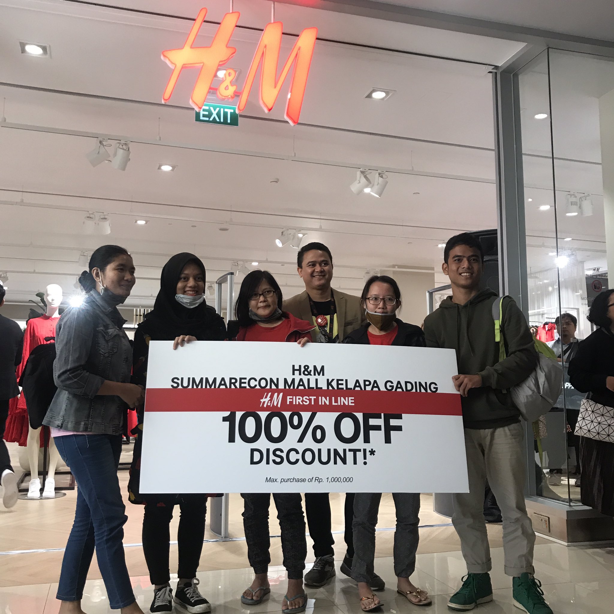 Grand hot sale indonesia h&m