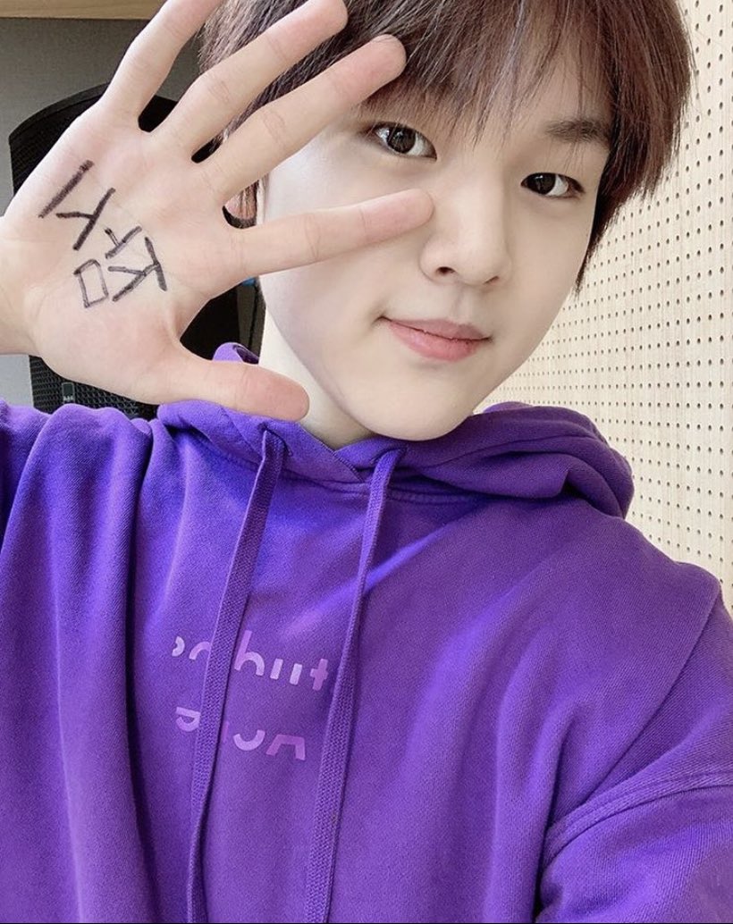 X1_041110's tweet photo. 아기ㅜ https://t.co/1VQmHxXIHm