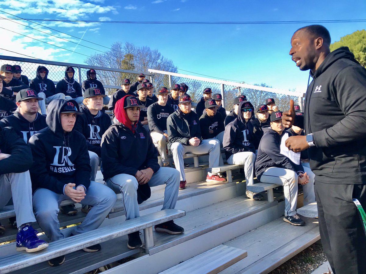 CoachRamirez7's tweet image. Great having Joeseph from @LRFCA out to the field to talk to the team and give a devotional today! @Baseball_LR 
#NextPitch⚾️ #LookForward🐻