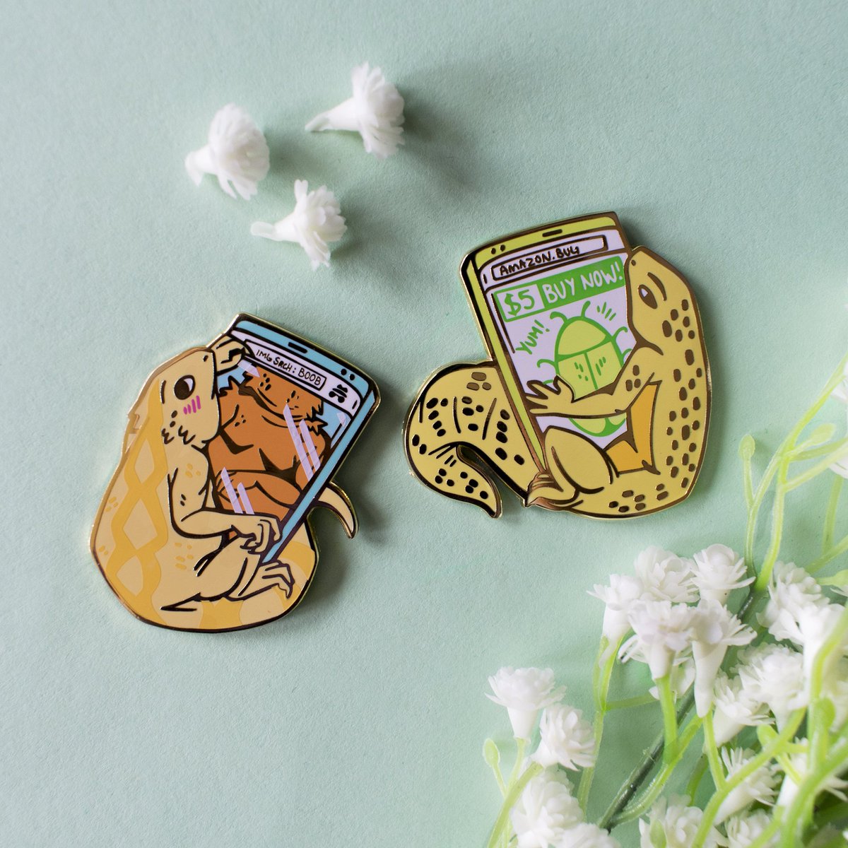 🌼🌼 5K GIVEAWAY 🌼🌼

as a fun little thank you for supporting me this past year, im doing a giveaway!

🌼 Winner recieves: 1 tee of choice and 1 pin of choice

to enter:
🌼 RT this + be following
🌼 Giveaway ends on Feb 17th
🌼 Winner will be picked via random name picker