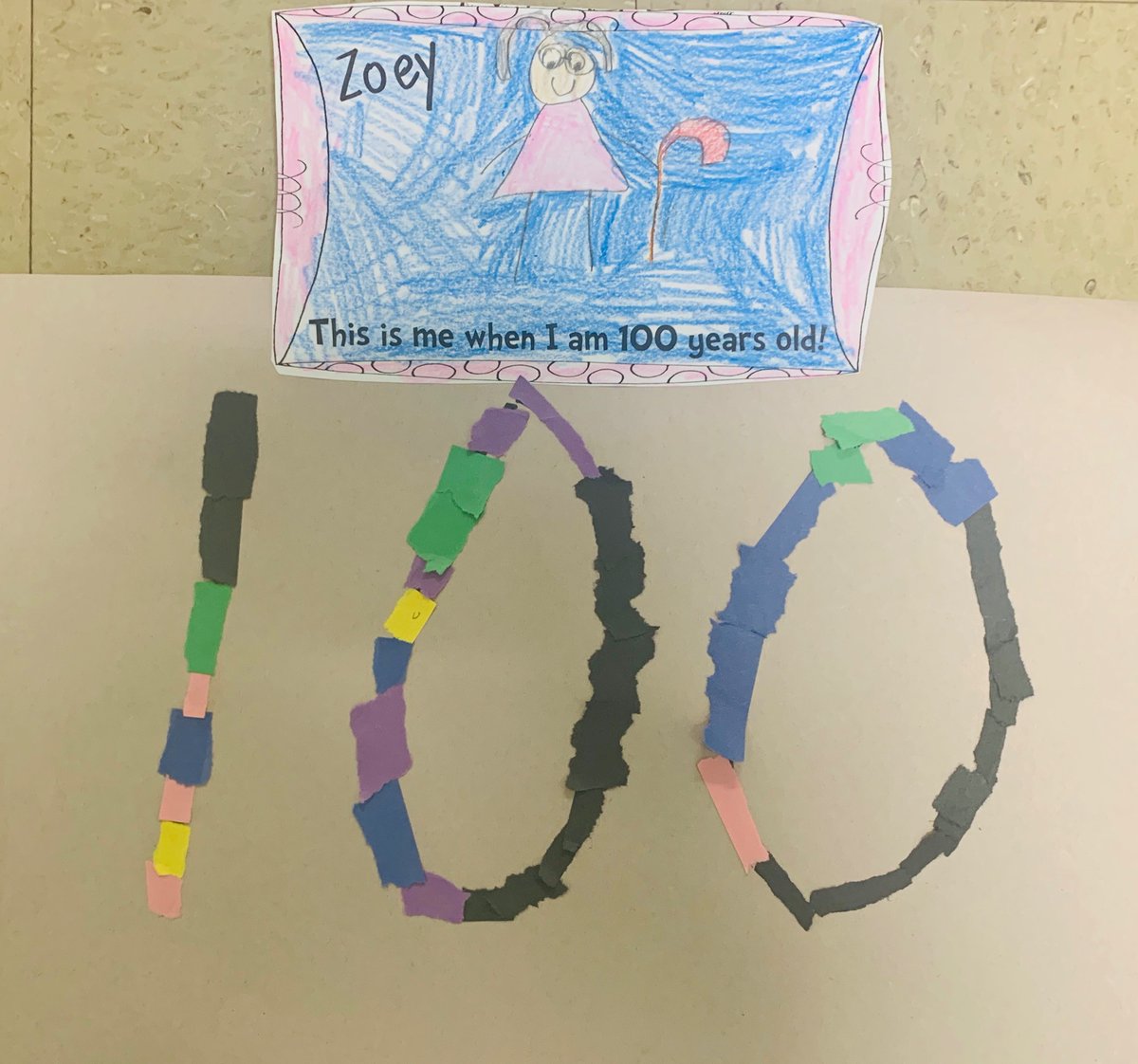 jbarber_gc's tweet photo. 100 days is kinda a BIG DEAL.... #kindergartenmagic❤️ https://t.co/HU2BnHce5a