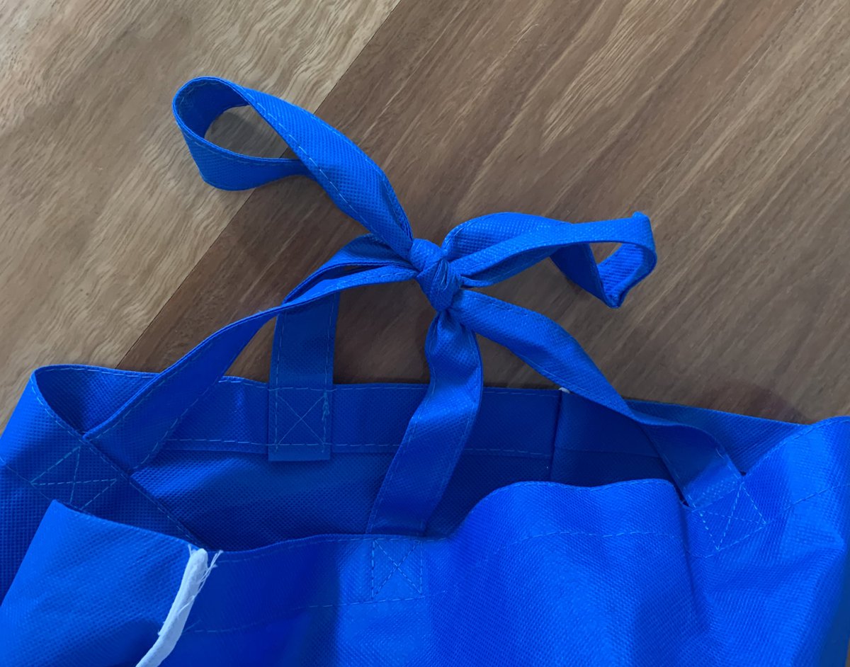 LizSturgiss's tweet photo. Youngest is learning to tie their laces. OT husband recommends starting with shopping bag handles ππ #parenting #OTsrule #backtoschool2020 https://t.co/UhVLDHqPX3